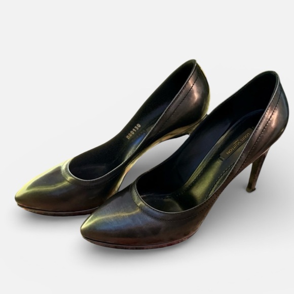 Louis Vuitton Metallic Black Heels 38.5/ 8.5 - Picture 4 of 7